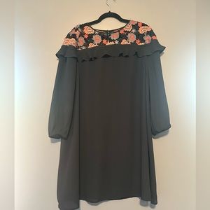 Ann Taylor Loft navy blue dress size L Large floral embroidery size L Large